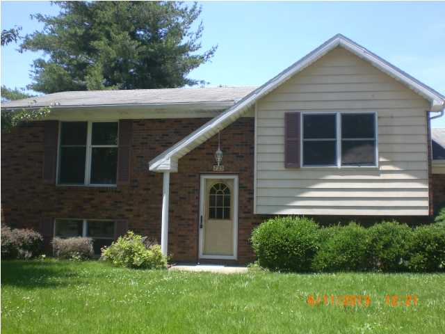 723 Forest Glen Dr