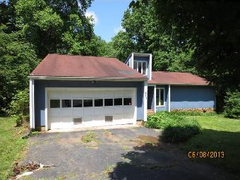 228 Castle Creek Rd