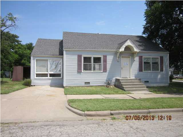 707 W 12th St