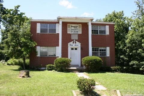 37 Grand Ave