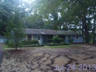 701 N Uniroyal Rd