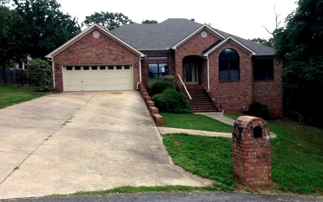 45 N Sunland Dr