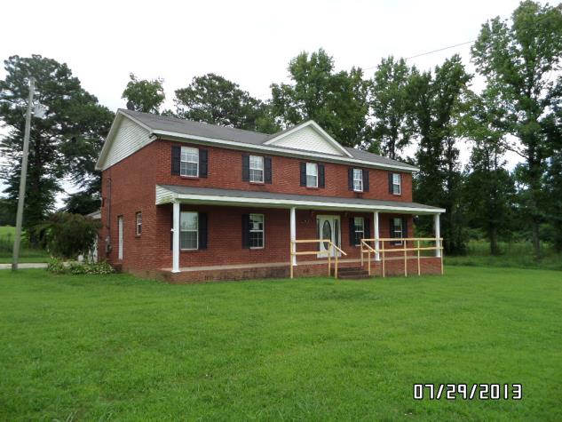 904 Spears Rd