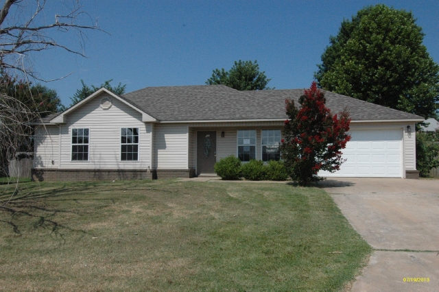 2403 Broken Hill Dr