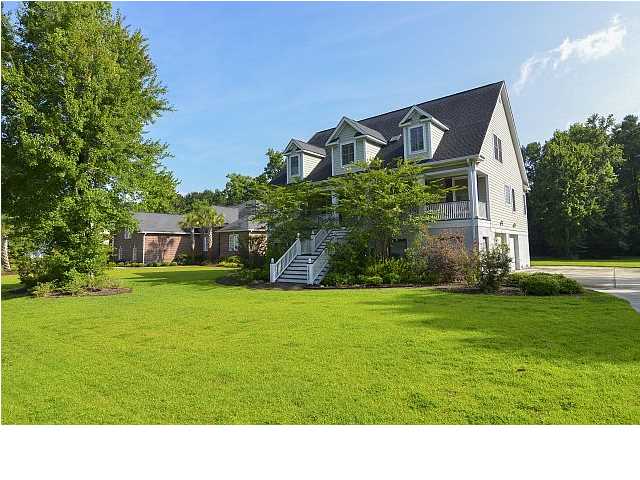 3860 Plantation Lakes Dr