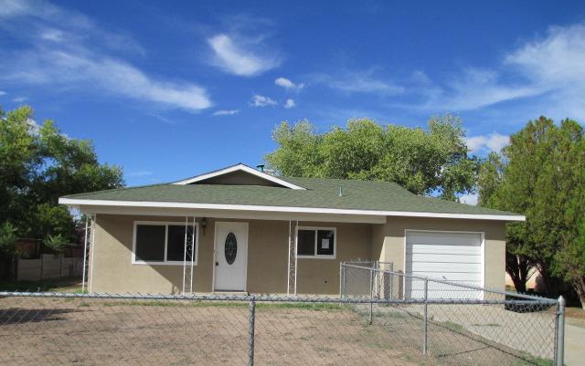 1136 Pinon Court SE