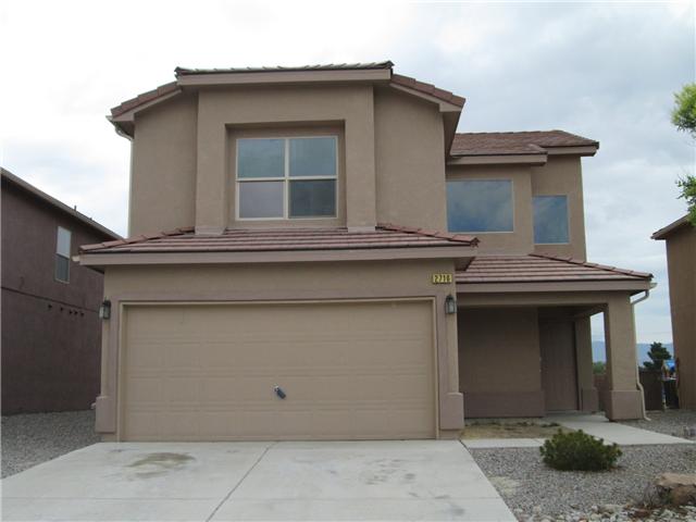 2716 Violeta Circle SE
