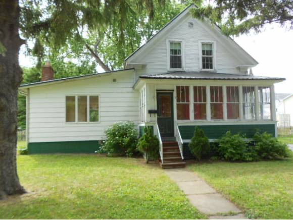 12 Hunt St