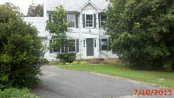 16 Averil Ct