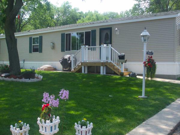 Located In Oak Park Terrace On Corner Lot