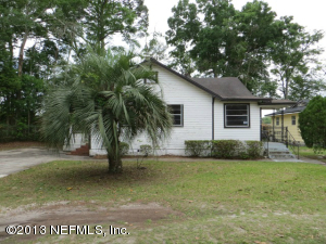 3710 Moncrief Rd W