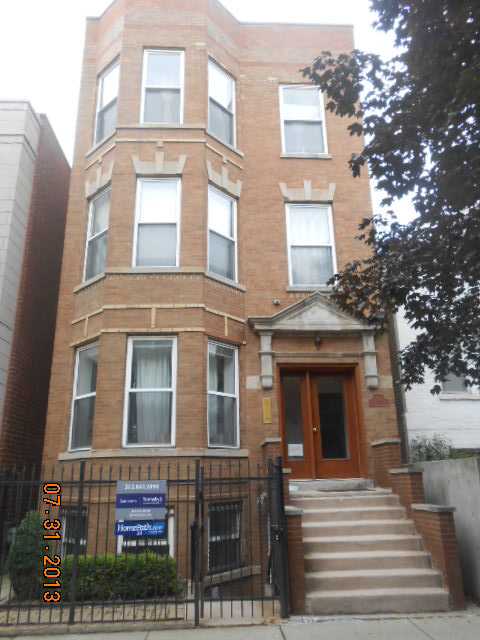 1350 N Leavitt St # G