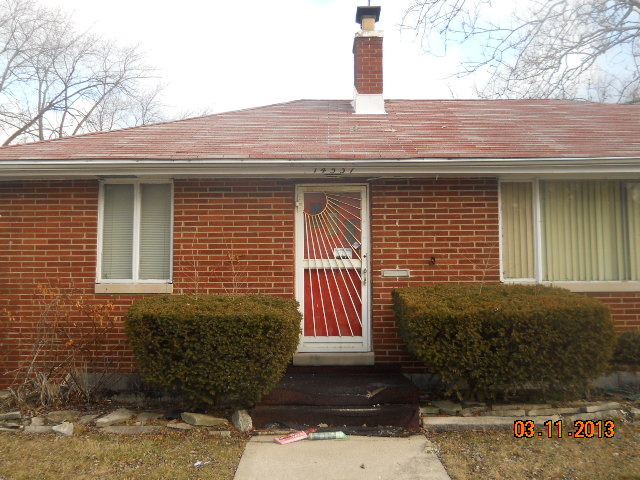 14537 S Wallace Ave