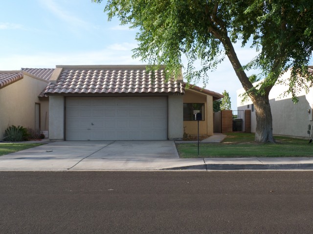 2286 East 27th Lane
