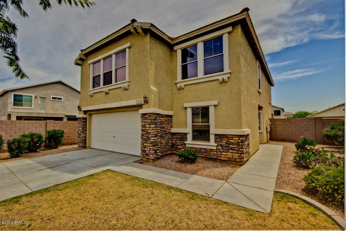 1415 S 120th Dr
