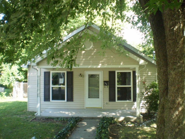 834 Kleymeyer Ave