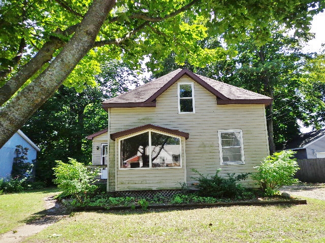 410 W Oak St