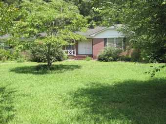 1729 Stratford Cir