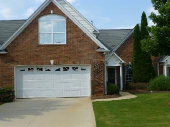 204 Chadwyck Ct