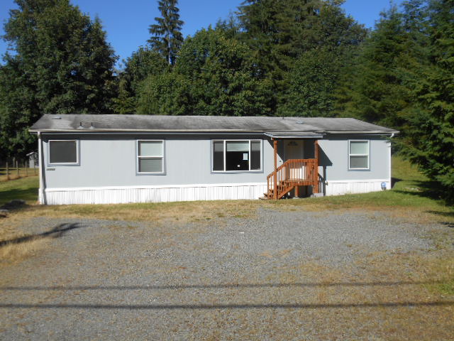22505 N Forest Loop Road