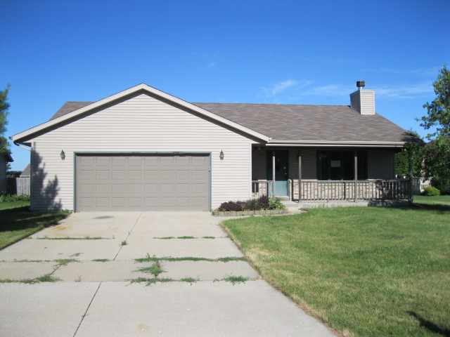 2531 N Wuthering Hi