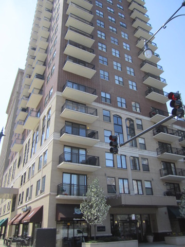 41 E 8th St Apt 2304