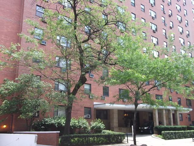 5815 N Sheridan Rd Apt 514