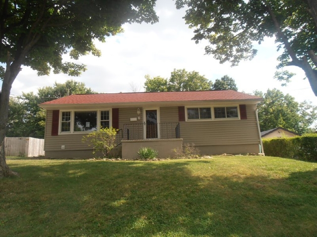 7 Cardinal Dr