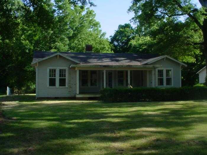 1910 Grenada Blvd