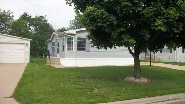 121 Scarlet ln