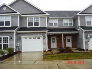 1115 Fairview Ln