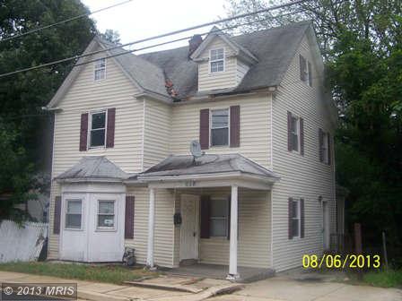 418 Larchmont Ave
