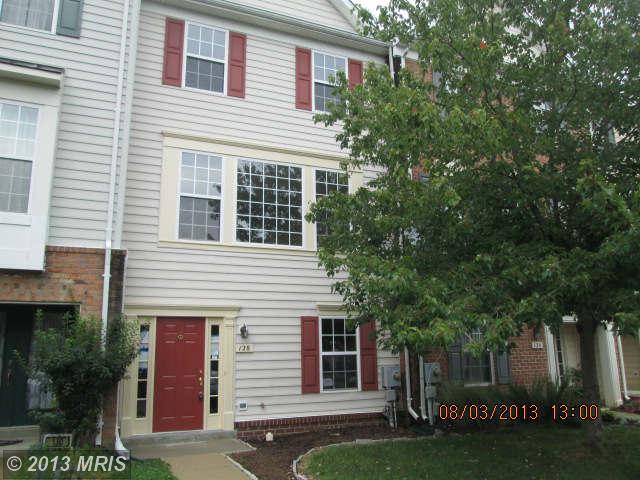128 Penwick Cir