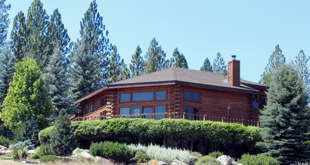 2984 Syringa Drive
