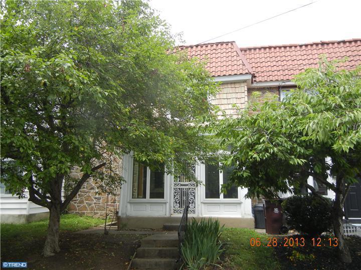 2005 N West St