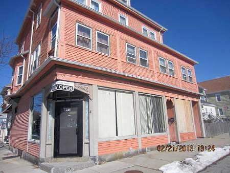 Court St