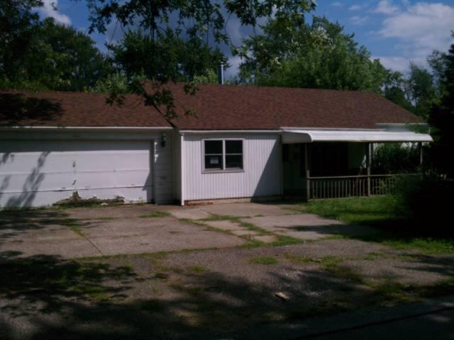 6427 Iroquois Trl