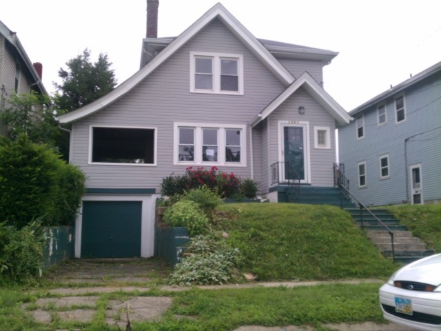 2864 Harris Pl