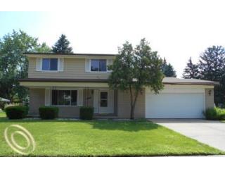 4838 Hubbard Dr
