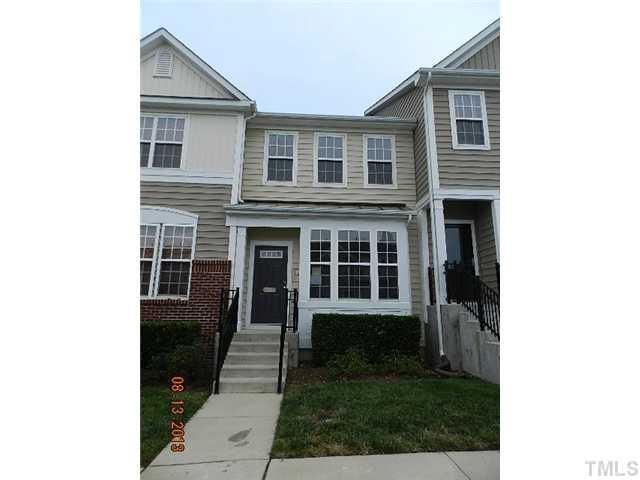 7872 Spungold St