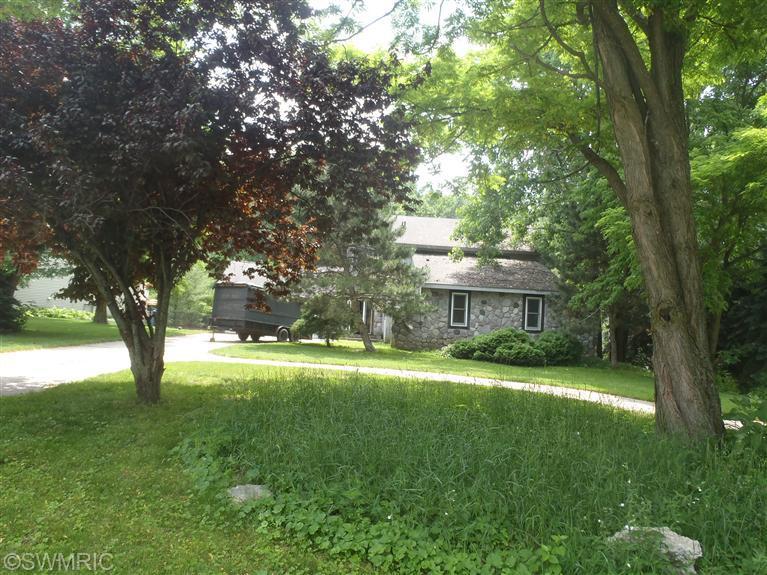 2900 Canyonside Ct Ne