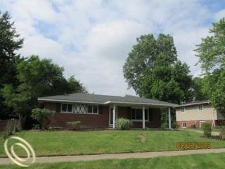 5872 Strathdon Way
