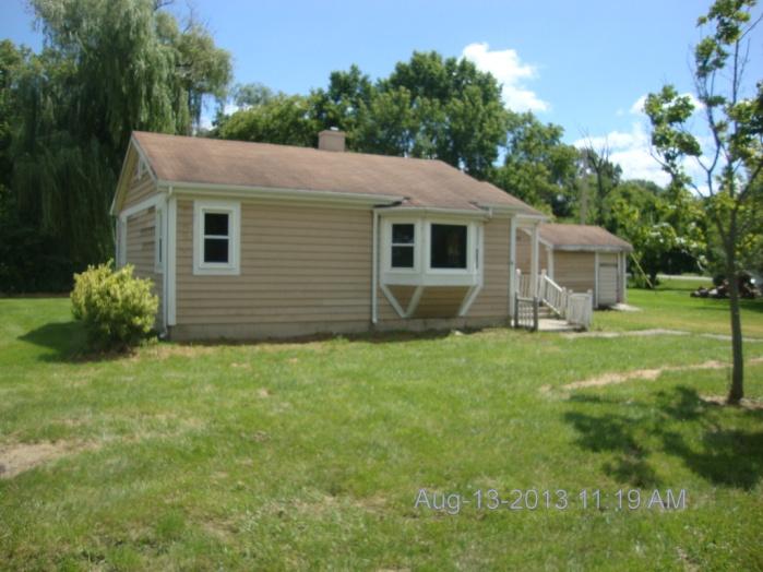 709 W Hickory Trl