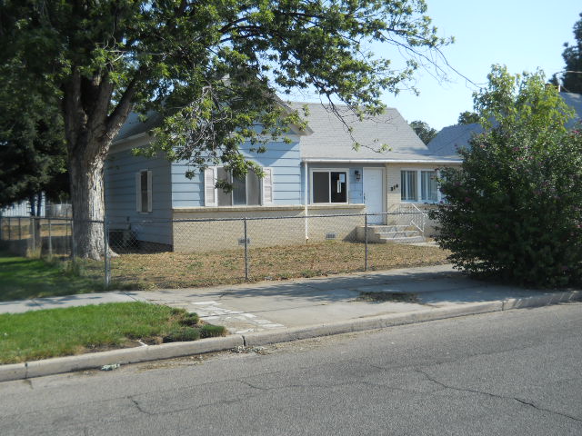 314 E 1st Street