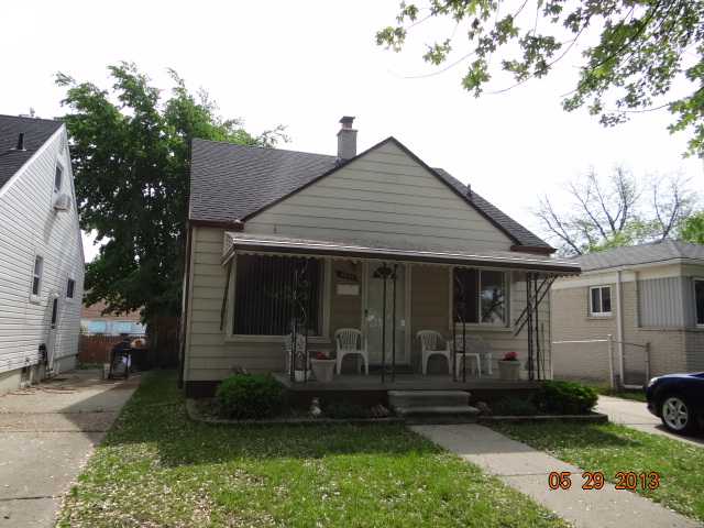 4243 Agnes Ave