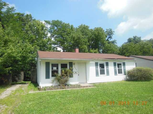 3136 Laverne Dr