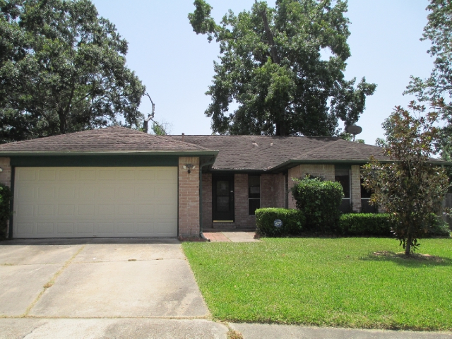 5330 Misty Moon Dr