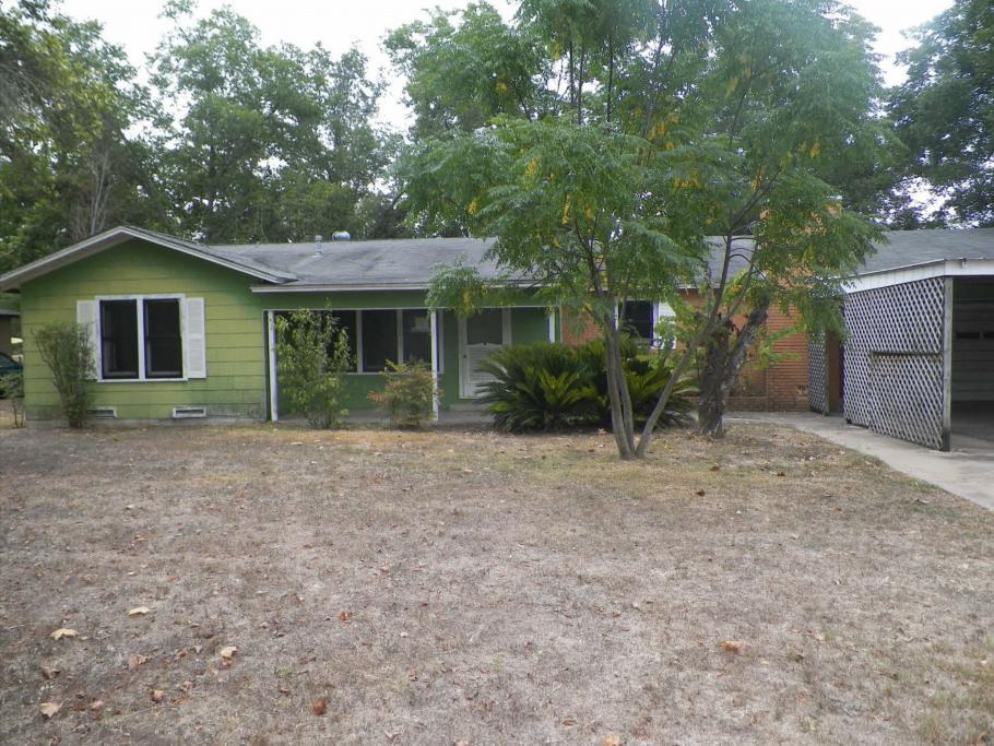 109 S River Dr