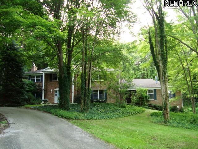 14934 Surrey Downs