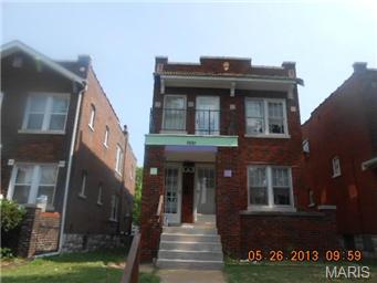 3865 Alberta St